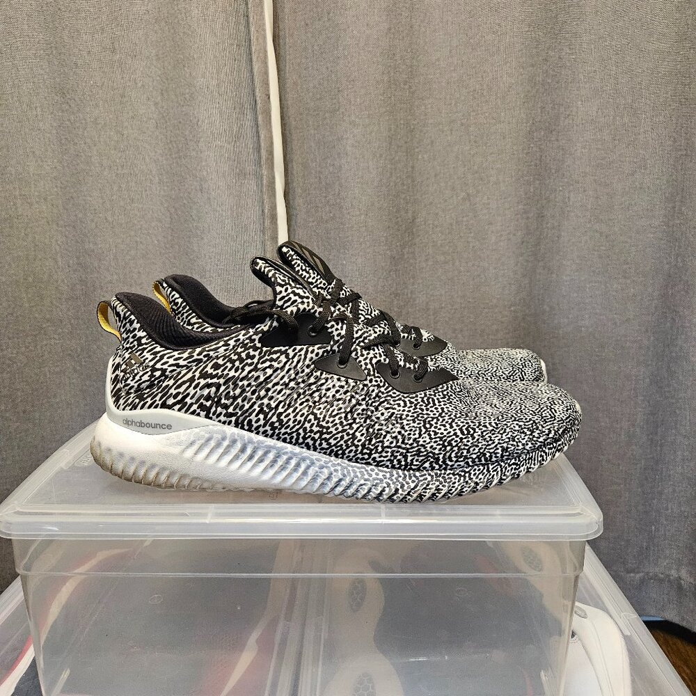Adidas Alphabounce J 'Core Black' Men's Size 12